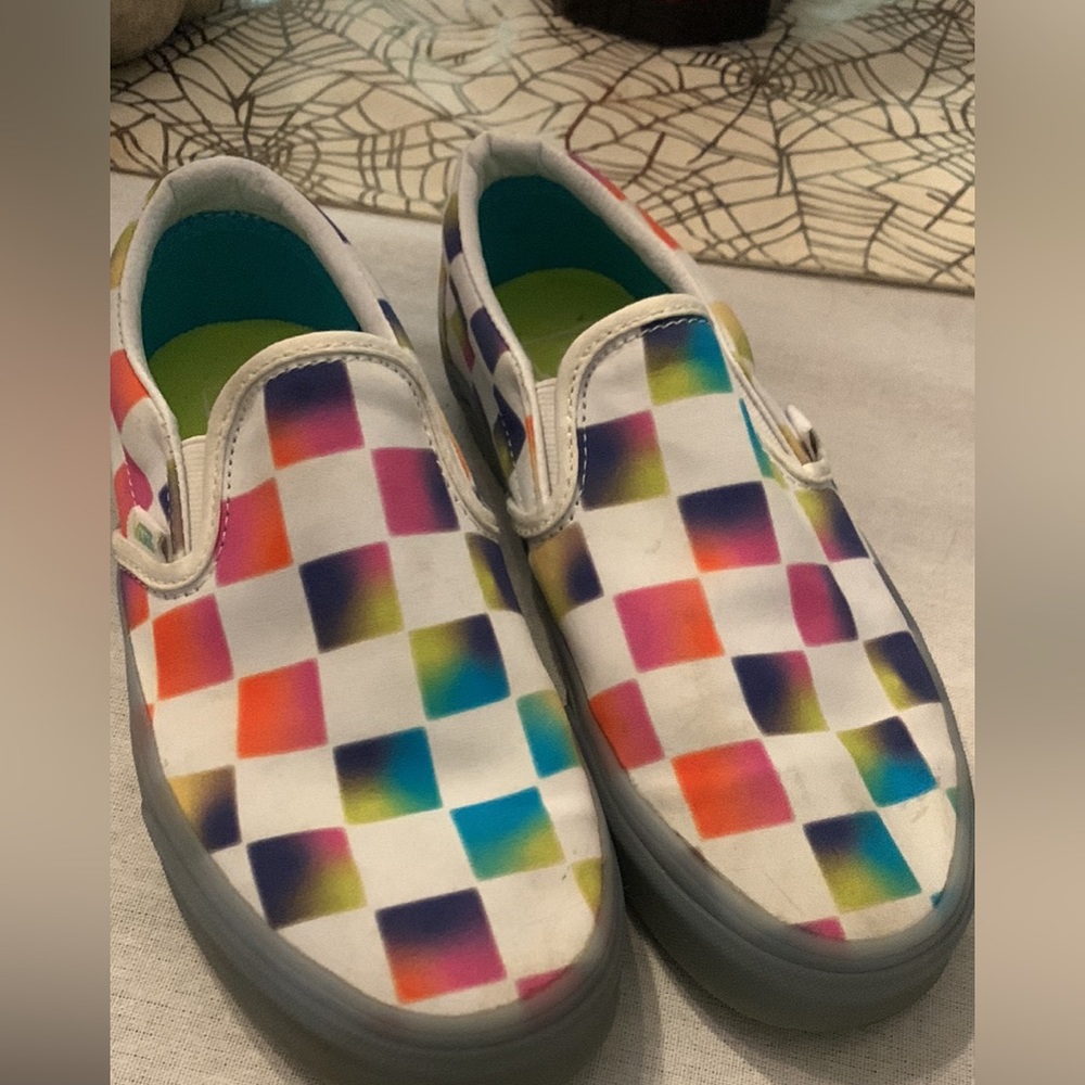 Multicolor Vans
